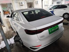 Geely Emgrand 4th Generation 1.5L CVT Luxury - ფოტო 4