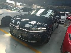 Volkswagen Magotan 380TSI DSG Premium Edition - photo 1