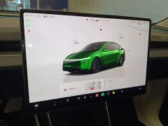 Tesla Model Y Rear-Wheel Drive Launch Edition - ფოტო 12