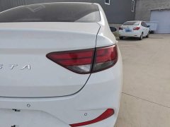 Hyundai Elantra 2020 1.6L Automatic GL Deluxe Edition - ფოტო 8