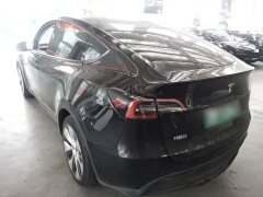 Tesla Model Y 2022 Facelift Rear-Wheel Drive - ფოტო 4