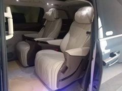Denza D9 2022 DM-i 970 AWD Flagship - ფოტო 17