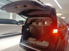 Denza D9 2022 DM-i 970 AWD Flagship - ფოტო 19