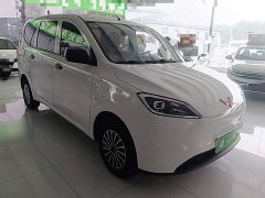 Wuling Hongguang New Energy 2024 Pure Electric 300KM Practical Edition - ფოტო 3