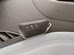 Volkswagen ID.4 X 2025 Smart Edition Pure Intelligent Comfort Version - ფოტო 8