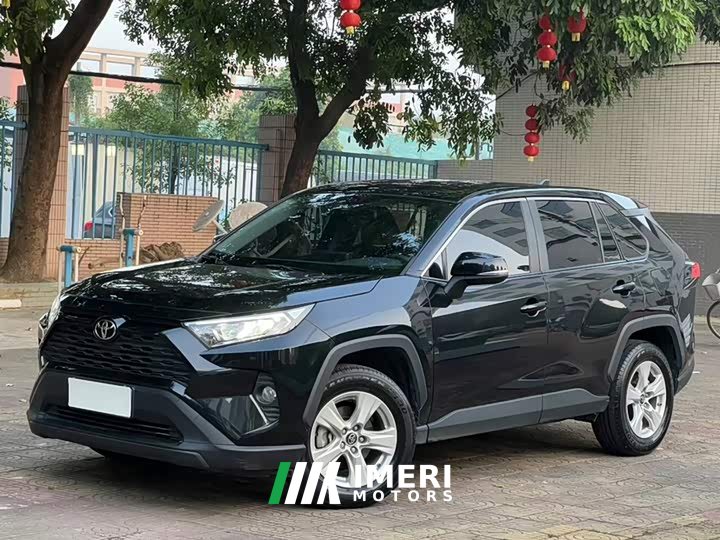 Toyota RAV4 2.0L CVT FWD Urban Edition - ავტომობილი ჩინეთიდან