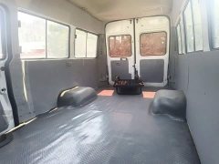 Iveco Daily 2023 2.5T V40 Box Truck Long Wheelbase Mid-Roof Dual Wheels Side Sliding Door 2-3 Seater - ფოტო 16