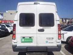 Iveco Daily 2023 2.5T V40 Box Truck Long Wheelbase Mid-Roof Dual Wheels Side Sliding Door 2-3 Seater - ფოტო 5
