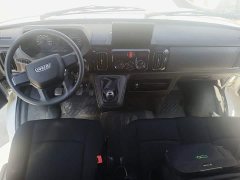 Iveco Daily 2023 2.5T V40 Box Truck Long Wheelbase Mid-Roof Dual Wheels Side Sliding Door 2-3 Seater - ფოტო 9