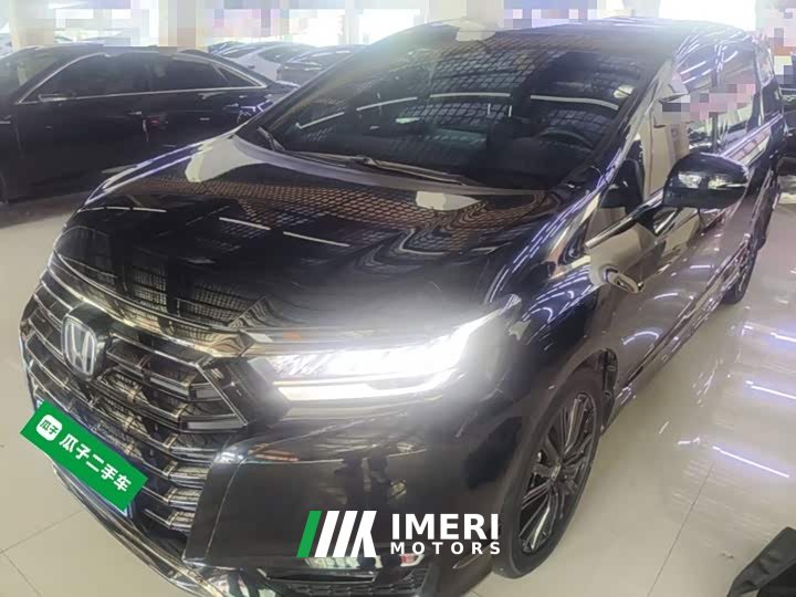 Honda Odyssey 2.0L e:HEV Luxury - ავტომობილი ჩინეთიდან
