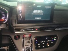 Honda Odyssey 2.0L e:HEV Luxury - ფოტო 13