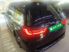 Honda Odyssey 2.0L e:HEV Luxury - ფოტო 5