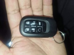Honda Odyssey 2.0L e:HEV Luxury - ფოტო 9