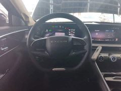 Changan Startuning Lingyun 300T Two-Wheel Drive Star Radiance Edition - ფოტო 11