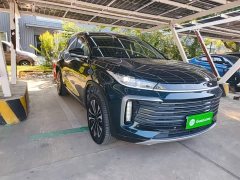 Changan Startuning Lingyun 300T Two-Wheel Drive Star Radiance Edition - ფოტო 4