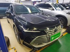 Toyota Avalon 2024 Hybrid 2.0L Luxury - ფოტო 4