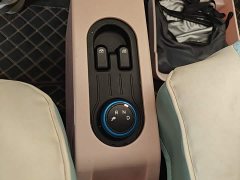 Wuling Hongguang MINIEV 2022 Easy Edition Ternary Lithium - ფოტო 13