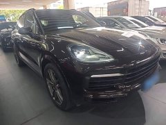 Porsche Cayenne 3.0T Platinum Edition - ფოტო 3