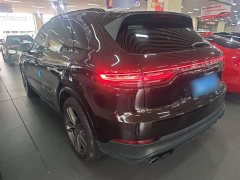 Porsche Cayenne 3.0T Platinum Edition - ფოტო 4