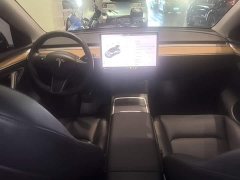 Tesla Model Y Standard Range RWD - ფოტო 9