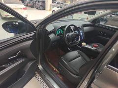 Hyundai Tucson L 1.5T DCT GLX Elite - ფოტო 16