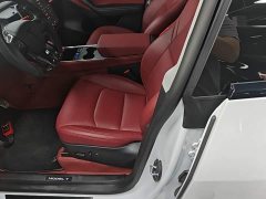 Tesla Model Y Rear-Wheel Drive - ფოტო 15