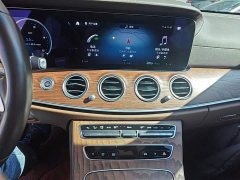 Mercedes-Benz E-Class Facelift E 300 L Fashion Edition - ფოტო 12