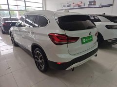 BMW X1 sDrive25Li Leading Edition - ფოტო 4