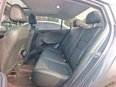 SAIC MG i5 1.5L CVT Luxury - ფოტო 17