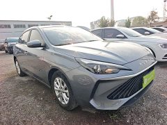 SAIC MG i5 1.5L CVT Luxury - ფოტო 4