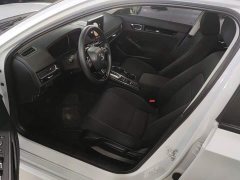 Honda Civic 2.0L e:HEV Pioneer Edition - ფოტო 14