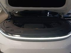 Li Auto L7 2023 Pro - ფოტო 20