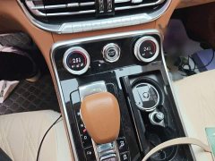 FAW Red Flag H9 2020 2.0T Smart Connected Flagship Comfort Edition - ფოტო 6