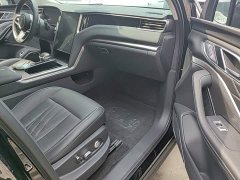 FAW Red Flag HS7 PHEV 2.0T PHEV AWD Flagship Comfort 6-Seater - ფოტო 8