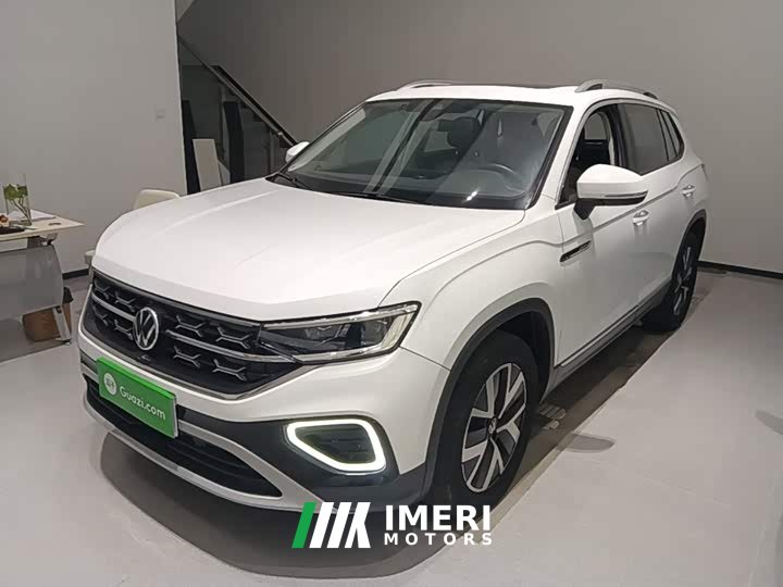 Volkswagen Taos 300TSI FWD Luxury Plus Advanced Edition