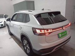 Volkswagen Taos 300TSI FWD Luxury Plus Advanced Edition - ფოტო 4