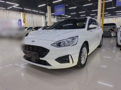 Ford Focus 2020 Sedan EcoBoost 180 Automatic Trend - ფოტო 1