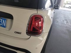 BMW MINI 2022 1.5T ONE - ფოტო 8