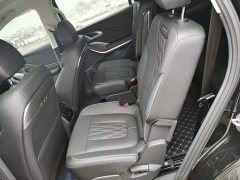 FAW Red Flag HS7 PHEV 2.0T PHEV AWD Flagship Comfort 6-Seater - ფოტო 17