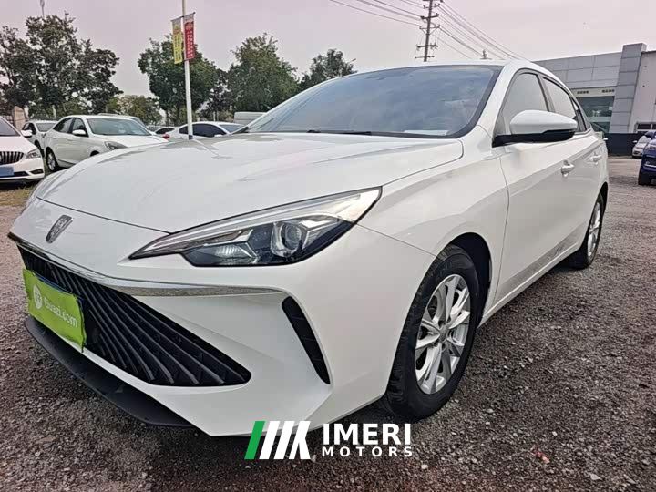 SAIC MG i5 1.5L Manual Comfort Edition