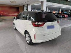Honda Fit 1.5L CVT Trend Edition - ფოტო 6