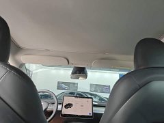 Tesla Model Y Rear-Wheel Drive - ფოტო 17