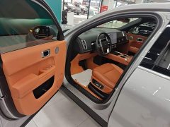 Li Auto L8 Max - ფოტო 15