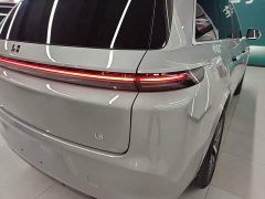 Li Auto L8 Max - ფოტო 7
