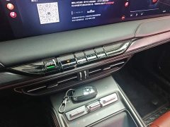Lincoln Z 2.0T Premium Edition - ფოტო 13