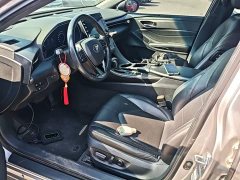 Toyota Avalon 2019 Hybrid 2.5L Luxury National VI - ფოტო 14