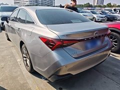 Toyota Avalon 2019 Hybrid 2.5L Luxury National VI - ფოტო 5