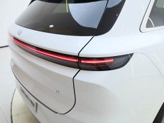 Li Auto L6 2024 Pro - ფოტო 19