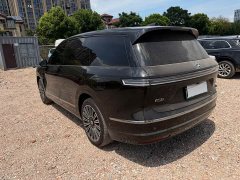 NIO ES8 Six-Seat Executive Luxury Edition - ფოტო 10