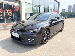 Volkswagen Golf GTI 380TSI DSG GTI - ფოტო 1